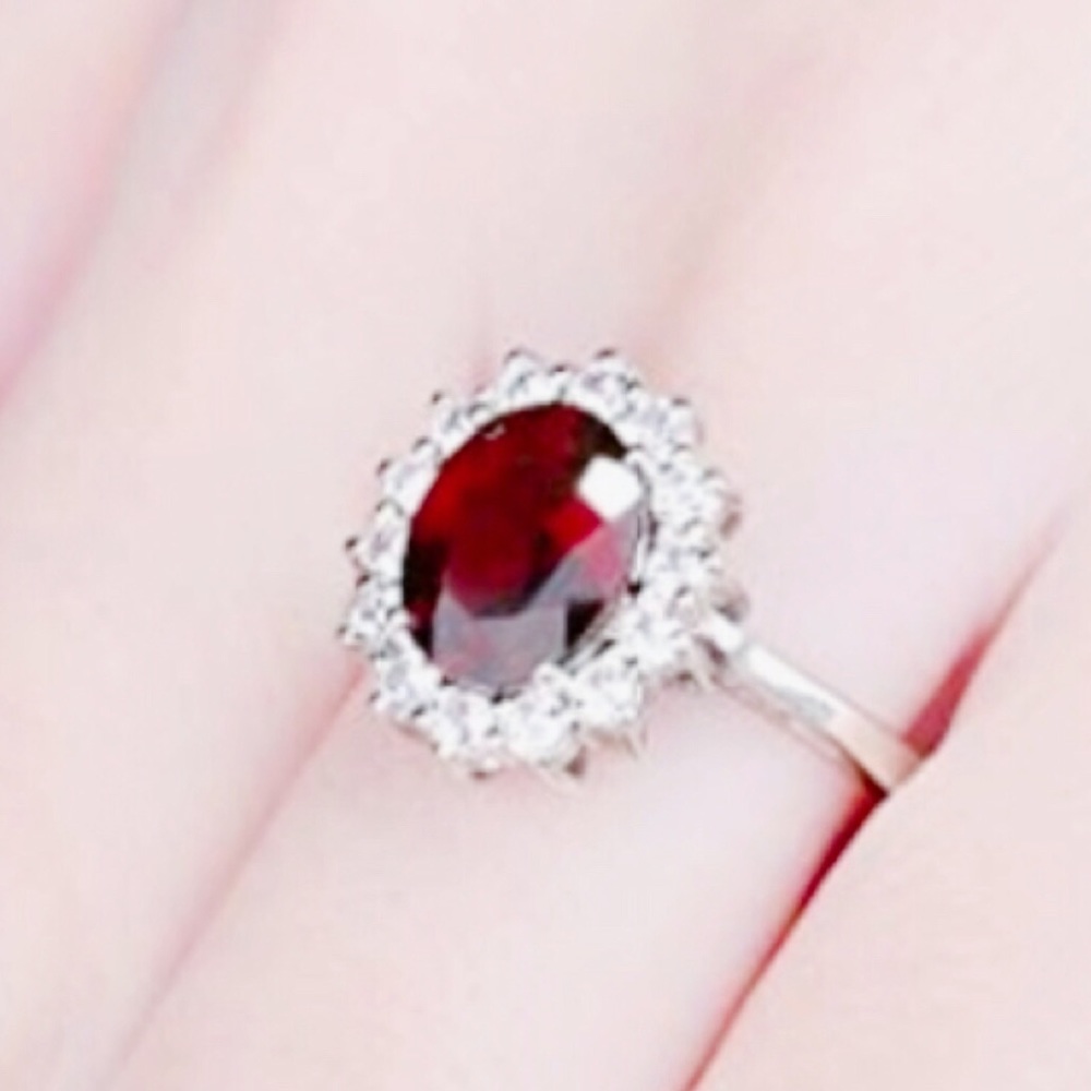 The Ruby Ring - Picture 5 of 5